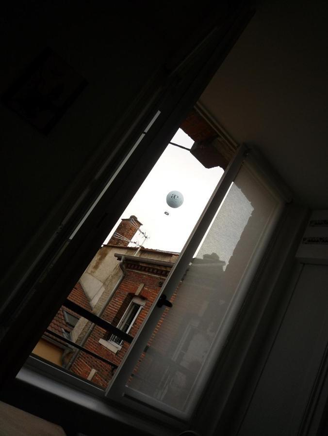 Apartamento La Petite Vadrouille - Coeur Urbain D'Épernay Exterior foto
